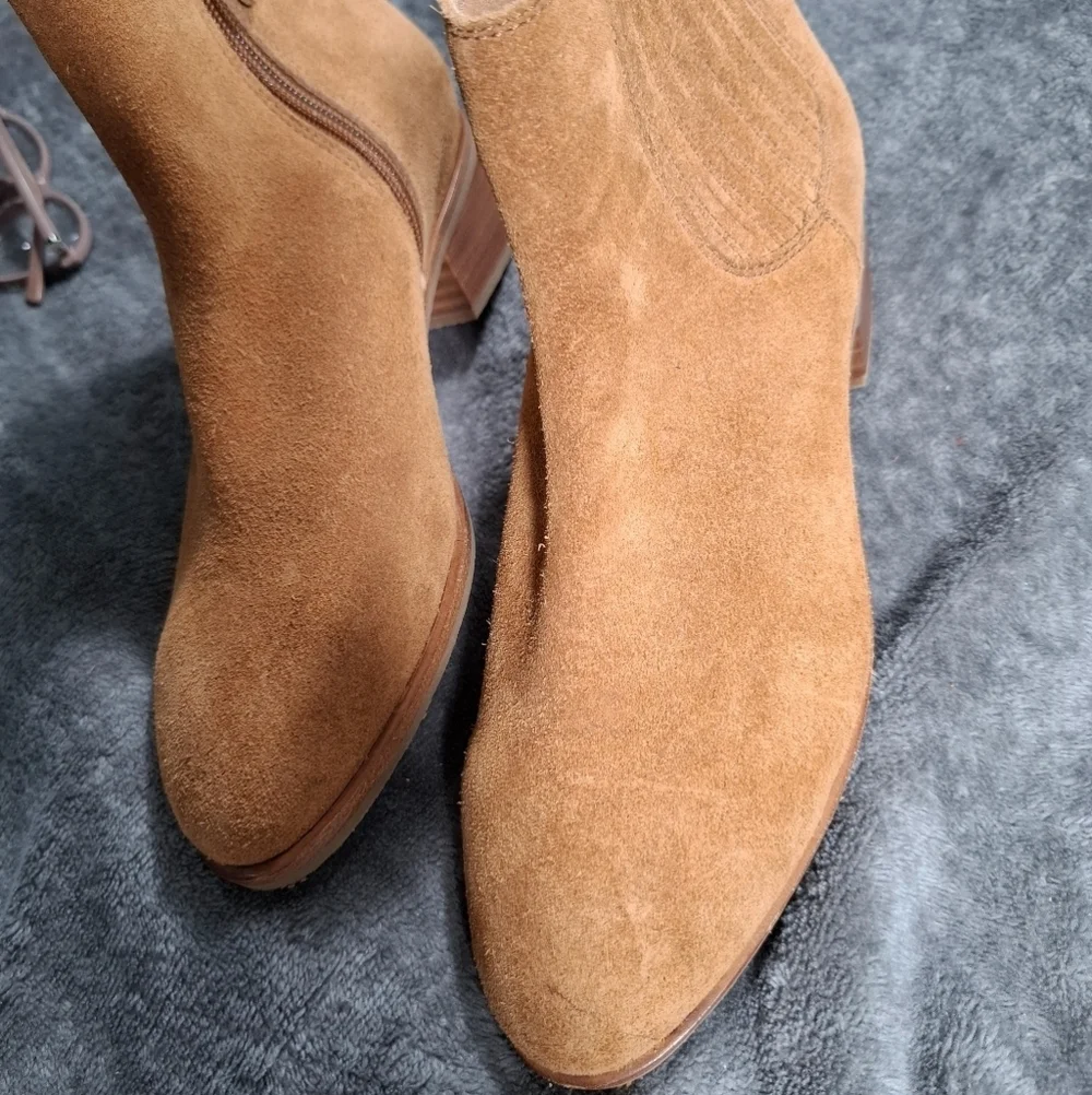 Soludos Delancey Ankle Bootie women's  size US 6 Tan Leather Minimalist